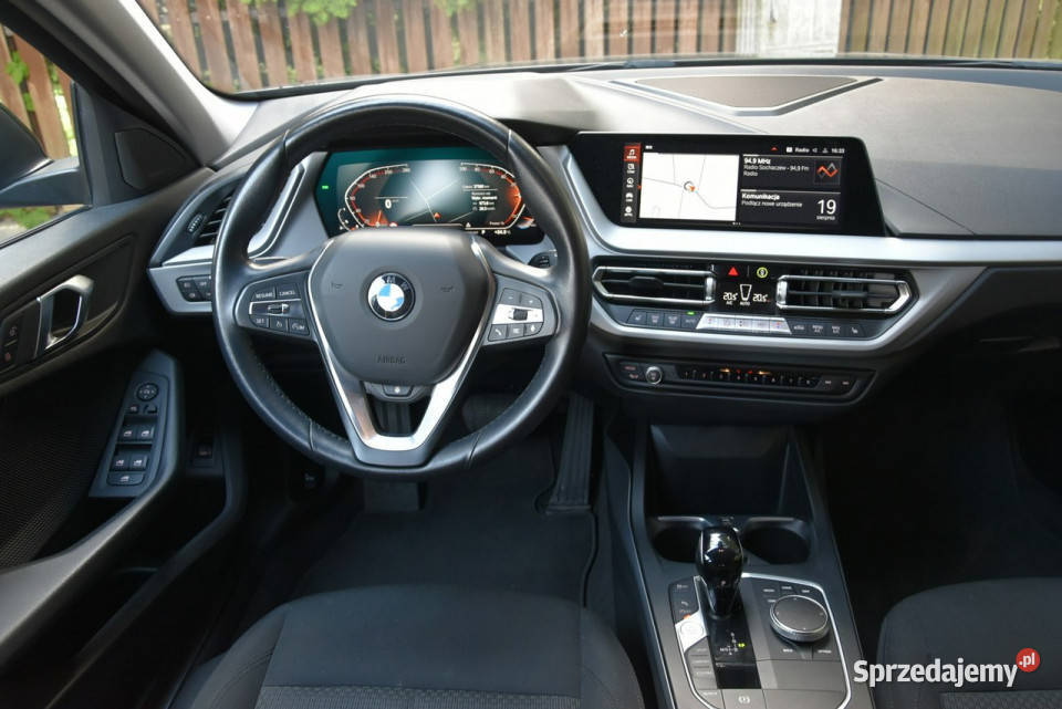 BMW 118 F40 118i 140 Automat 2022r Virtual Kampinos