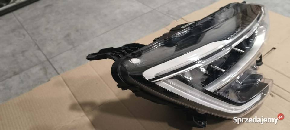 lampa renault arkana przód prawa Lampy przednie Brześć Kujawski