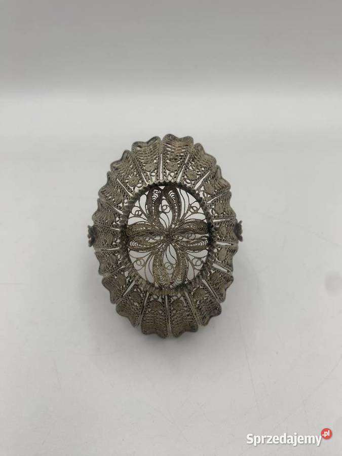 Srebrny filigranowy koszyczek 19001930 r Poznań