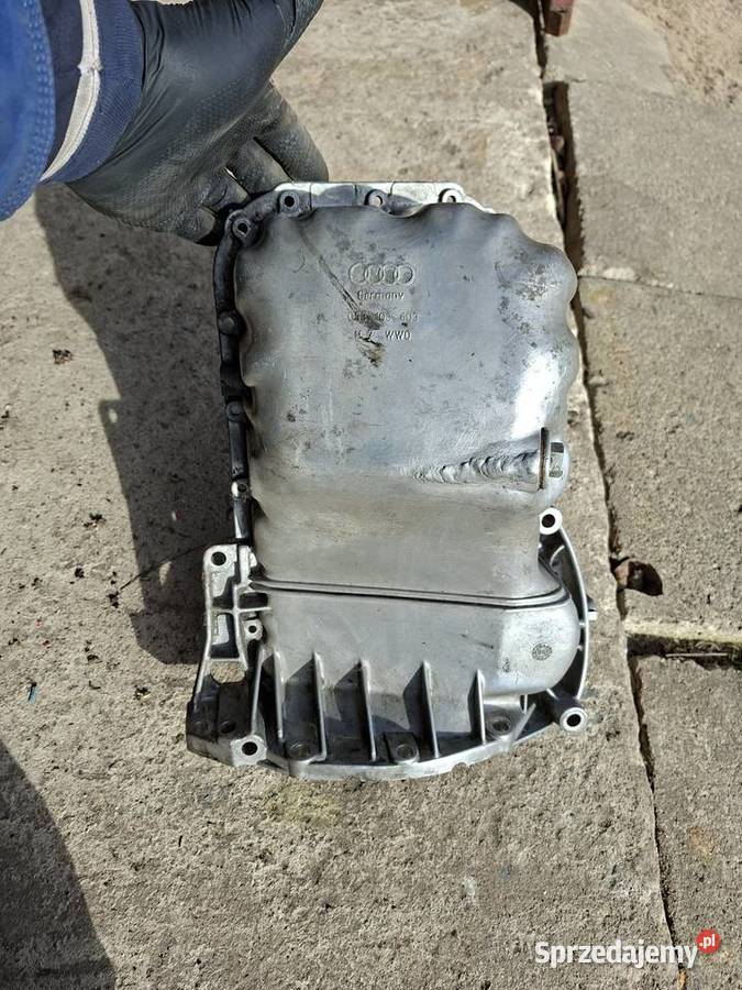 Miska olejowa 058103603 Audi 27 benzyna biturbo Pozostałe Kamocin sprzedam