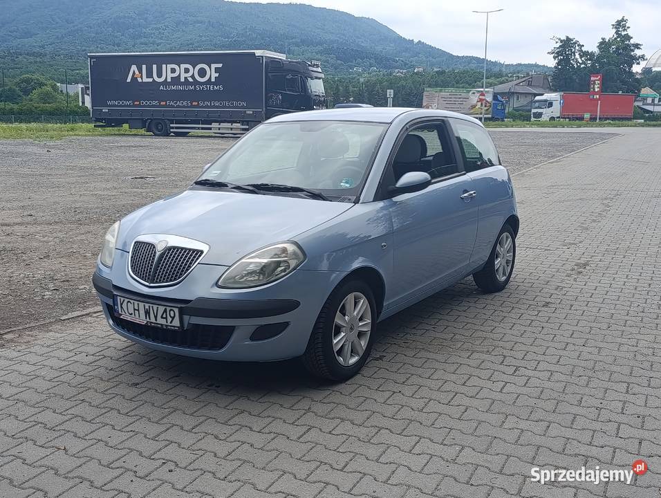 Lancia Ypsilon 12 60 Małe Miejskie AutoNie Bujaków