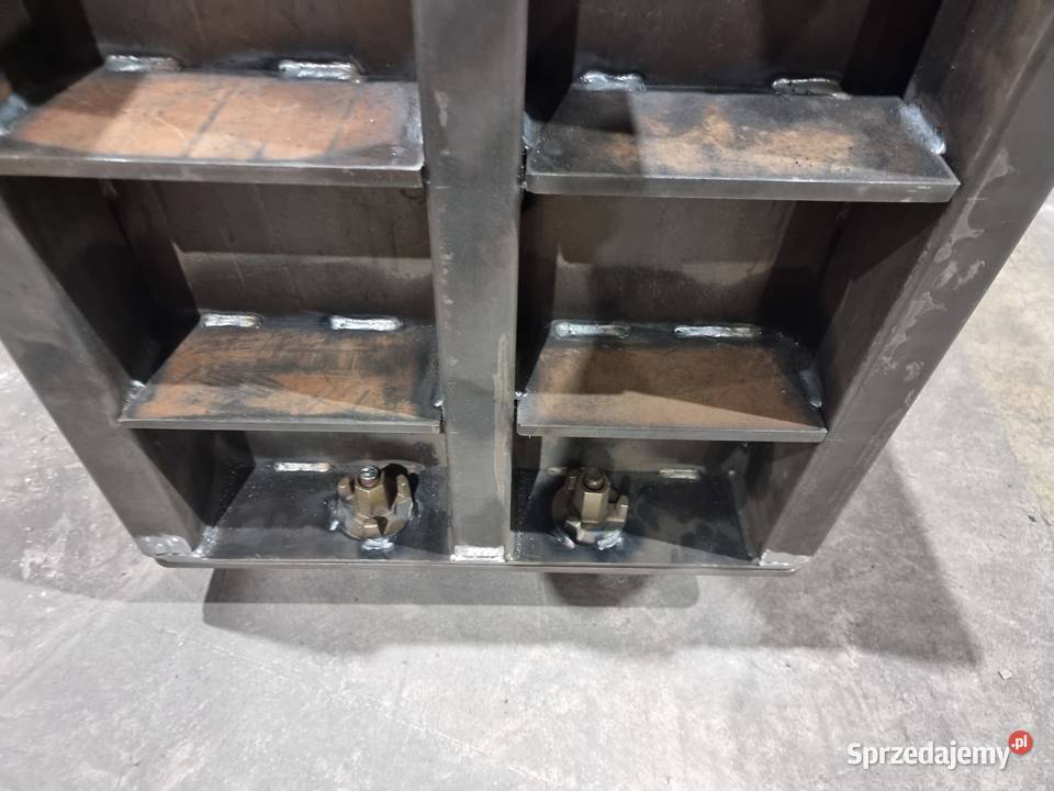 Forma do betonu blok oporowy lego plyta drogowa