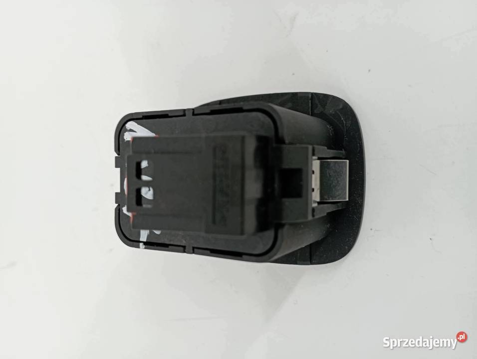 PRZEŁĄCZNIK HAKA HOLOWNICZEGO 31399328 Volvo XC