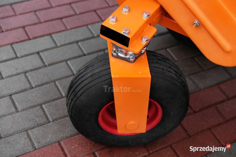 LS Tractor XJ25 HST 4x4 244 CAB pług do śniegu LS Tractor podkarpackie Tajęcina