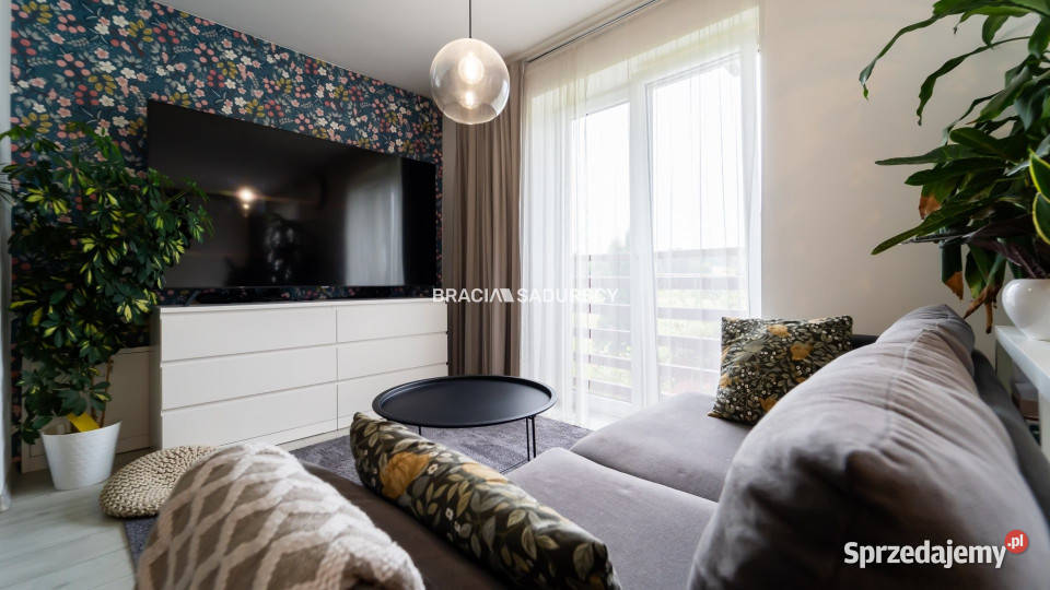 sprzedaży domu szeregowego 150m2 Kraków 150m2 sprzedam