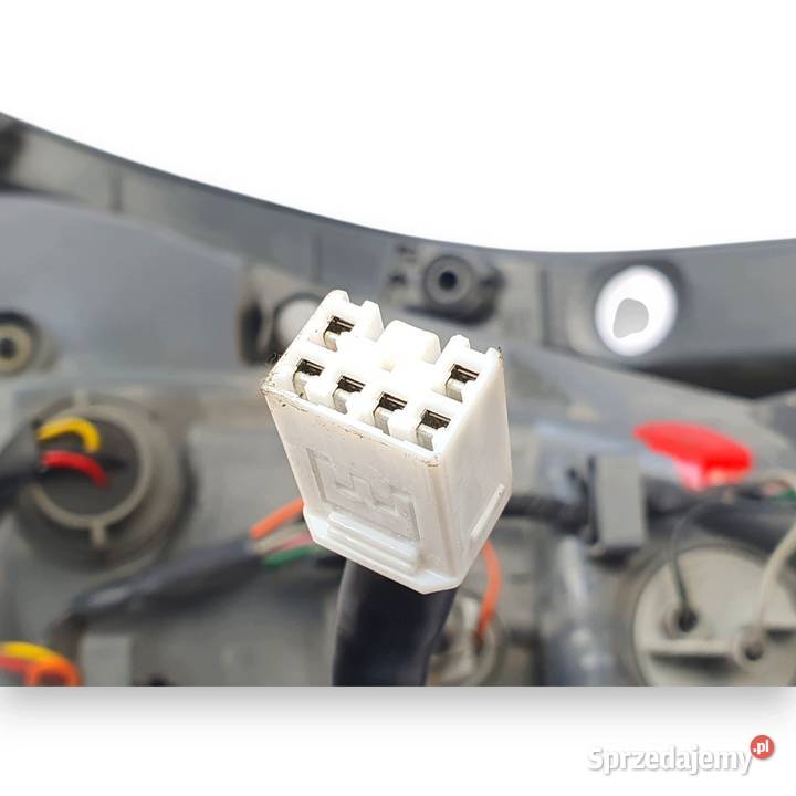 LAMPA LEWA Hyundai i30 HTB tylna tylnia lewy tył Oświetlenie Chełm