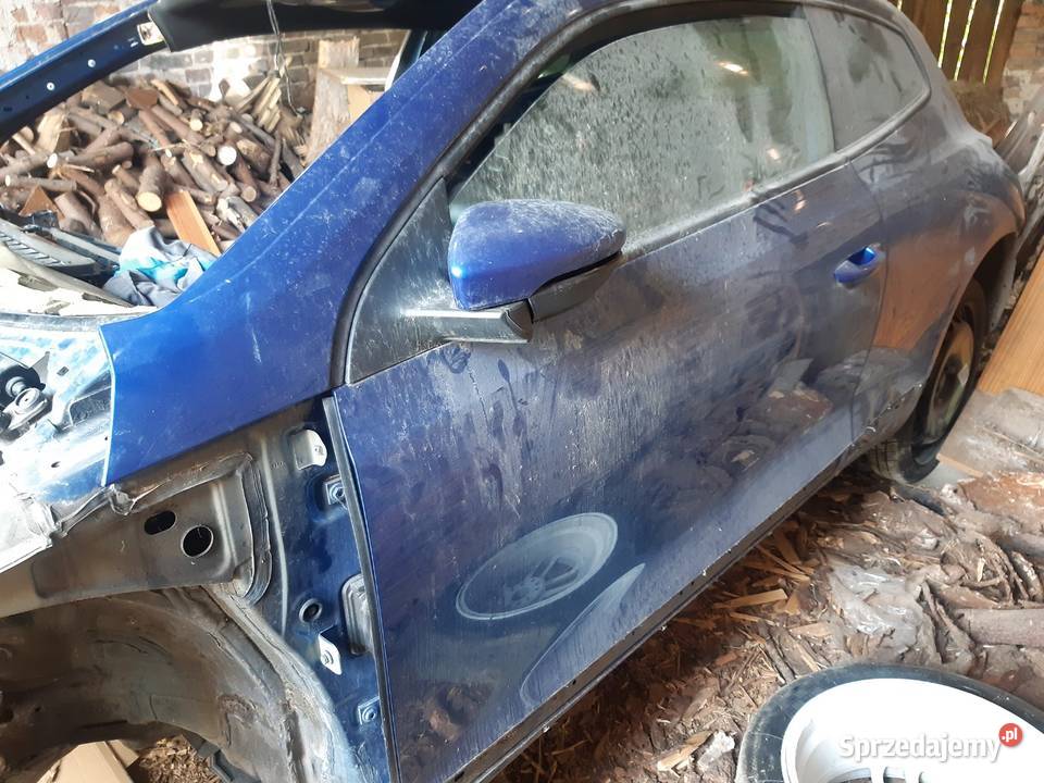 części vw scirocco 20tsi chłodnice drzwi klapa osobowe dolnośląskie Wałbrzych sprzedam
