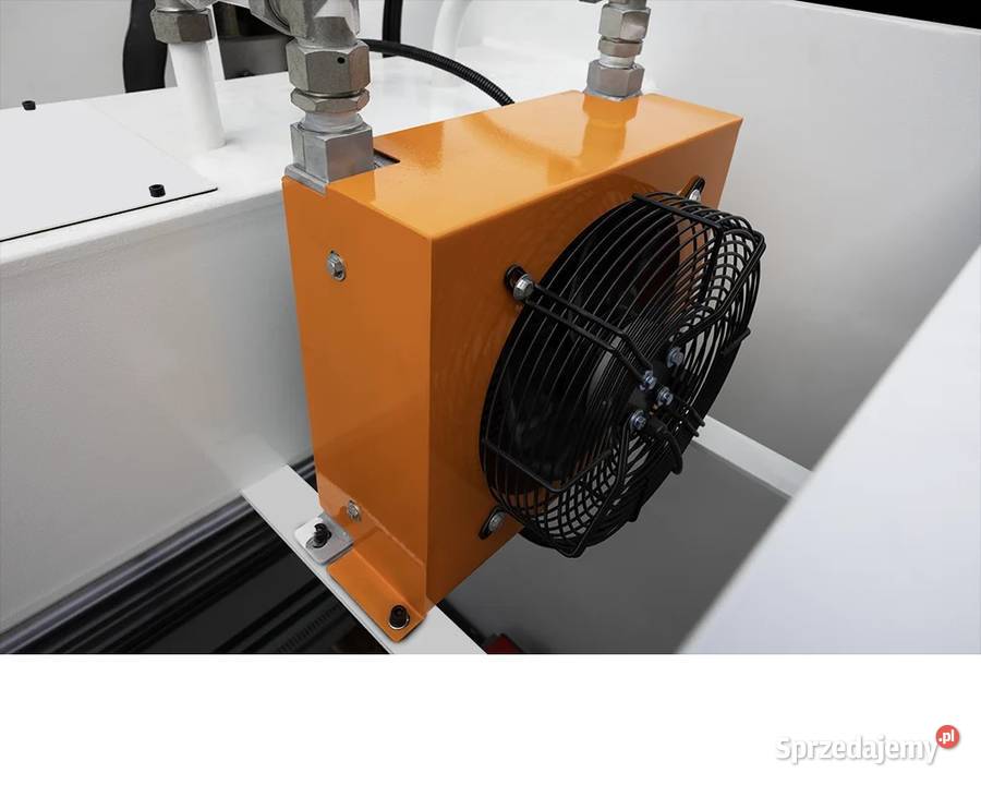 Hydrauliczne nożyce gilotynowe NC SHARK 10x2500 Produkcja