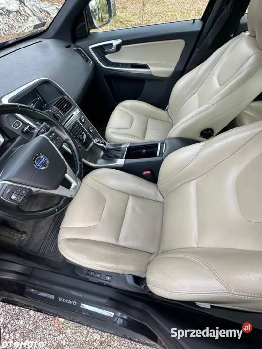 Volvo XC 60 24 D5 215 Rok produkcji 2014 podkarpackie Jastkowice