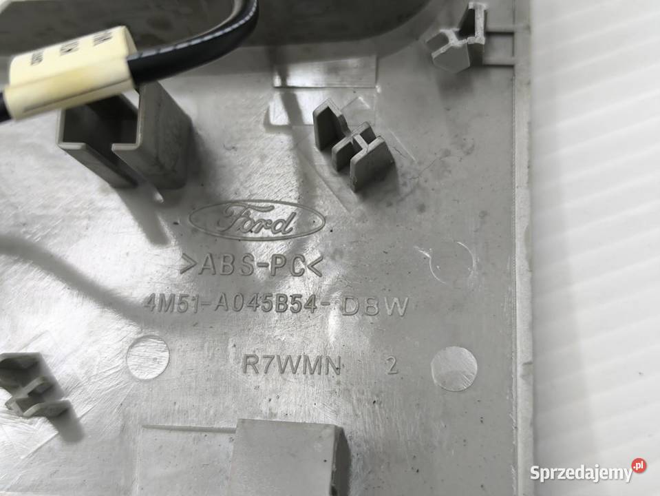 OSŁONA OBUDOWA LAMPKI WNĘTRZA FORD FIESTA MK7 sprzedam