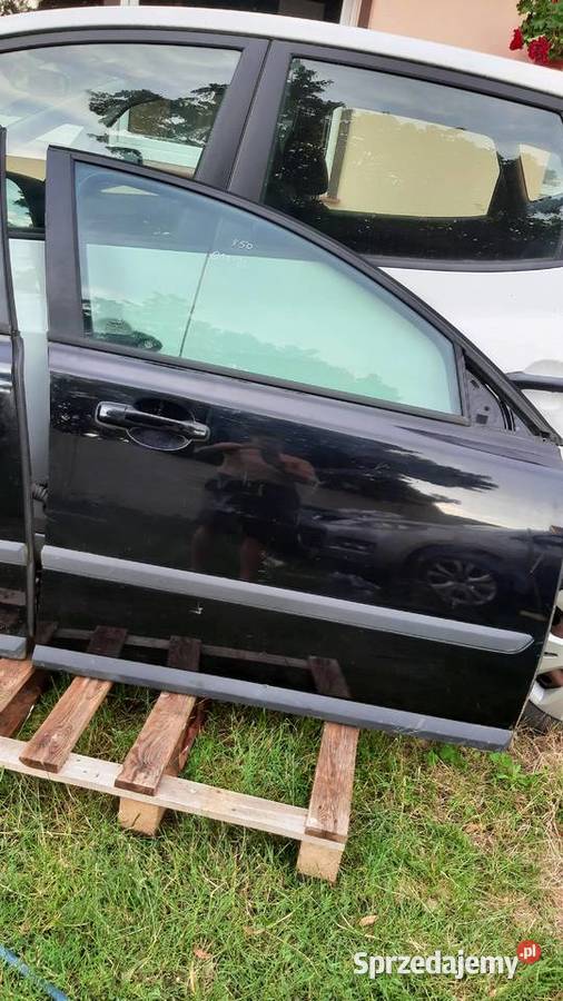 drzwi volvo v50 prawe lewe przód tył kompletne Dębno