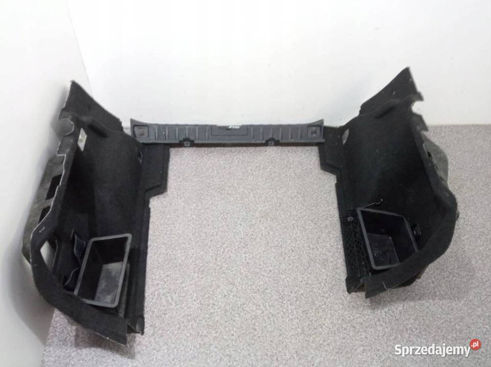 TAPICERKA BOCZEK LEWY PRAWY TYŁ BAGAŻNIKA OSŁONA świętokrzyskie