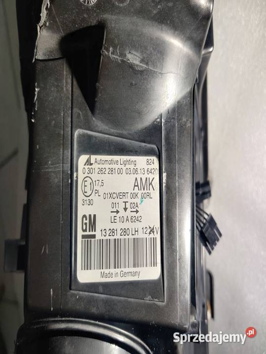 REFLEKTOR LEWY OPEL ASTRA J OPC 711307024054 osobowe Lampy przednie Żmigród sprzedam