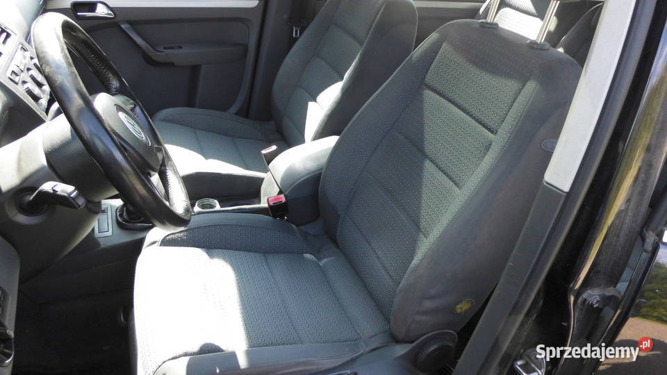 VW Touran 16 FSI czarny metalik LC9Z WSZYSTKIE pomorskie