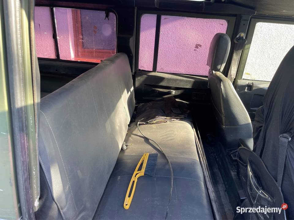 LAND Rover defender 110 ZAMIANA