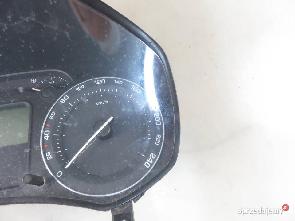LICZNIK SKODA OCTAVIA II 19 TDI 1Z0920800E małopolskie
