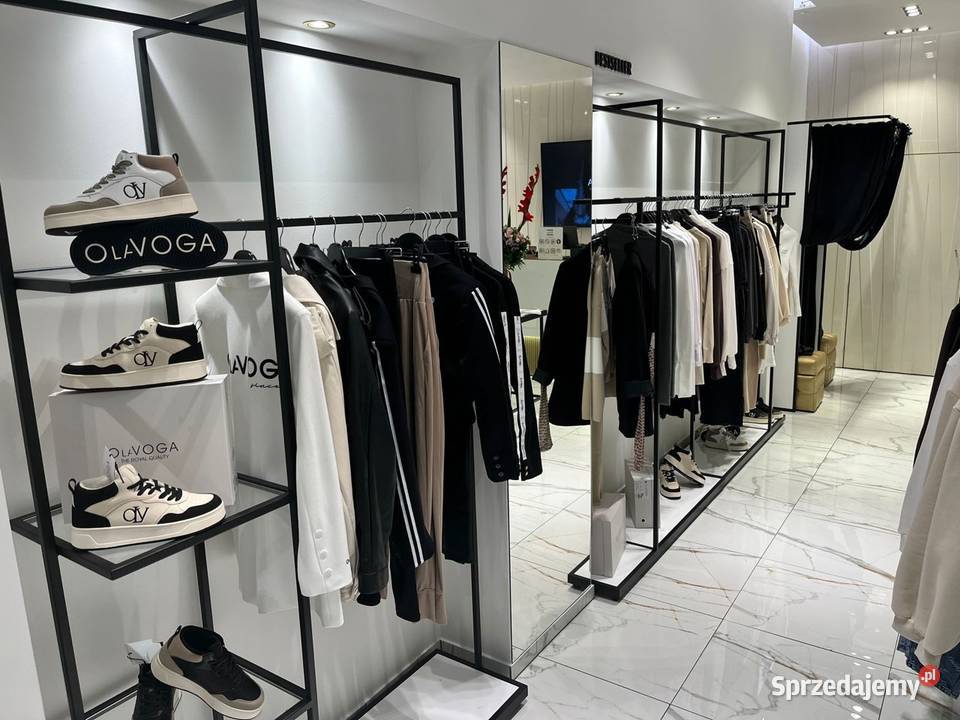Meble wyposażenie do sklepów butików z odzieżą