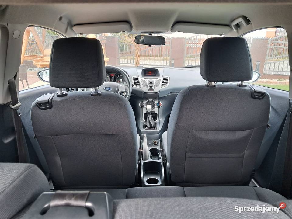Sprzedam Ford Fiesta Mk7 125 benzyna Rok produkcji 2011 Konin