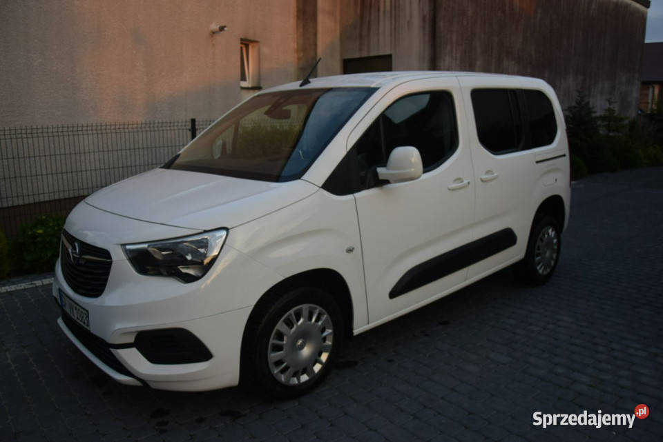 Opel Combo 15D 2020r Navi 137 Rampa PFRON Majdan Sieniawski sprzedam