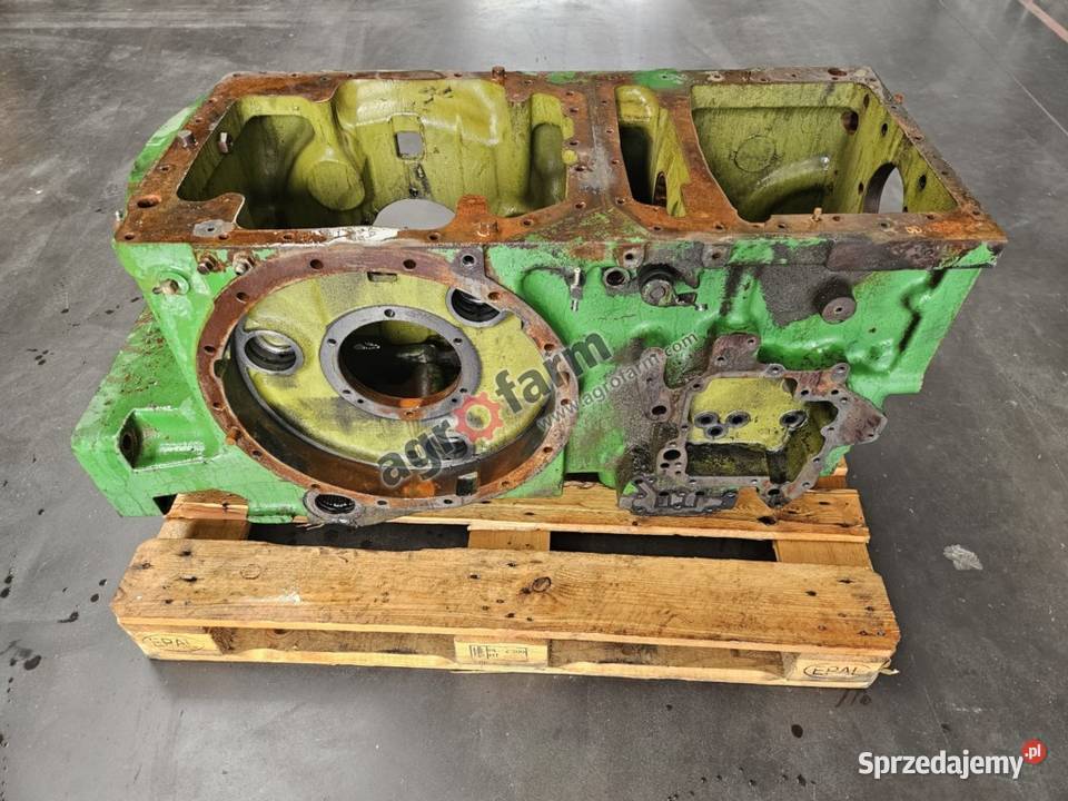 Obudowa tylnego mostu John Deere 4555 4560 4755 Byków