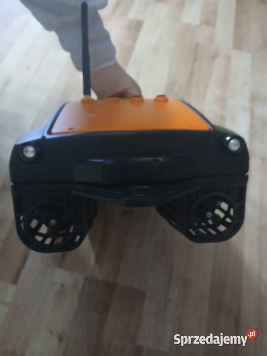 Łódka zanętowa katemaran D05 użyta dwa razy Piotrków Trybunalski