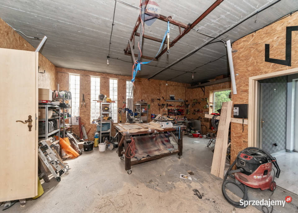 Dom z rozpoczętą realizacją projektu asfalt Cieszyn