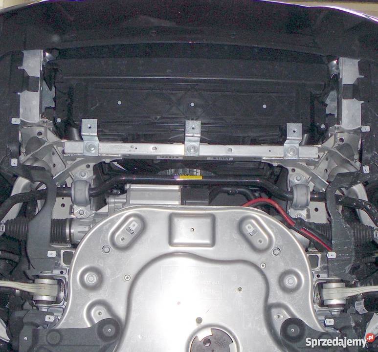 BMW 5 (F10) osłona silnika, miski olejowej, podwozia
