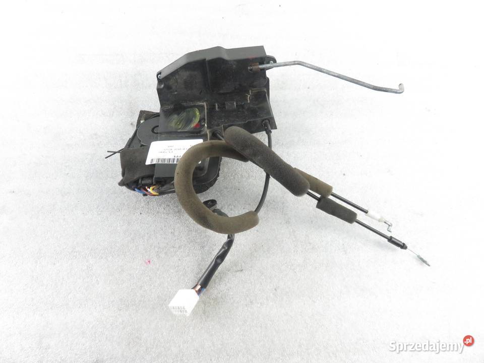 ZAMEK PRAWY PRZEDNI MAZDA CX7 6 PINÓW małopolskie sprzedam