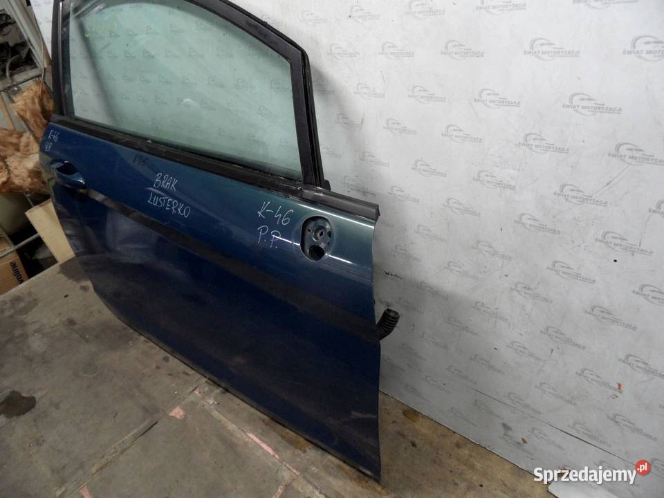 FORD FIESTA MK7 VII 09r drzwi prawy przód