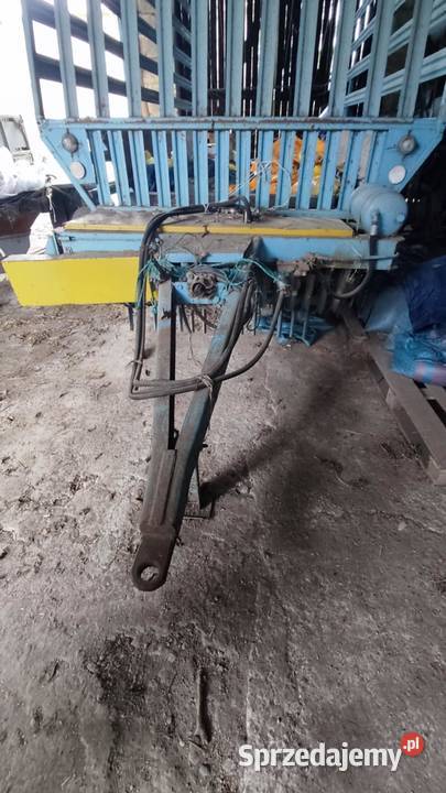 Przyczepa samozbierająca T072 pomorskie