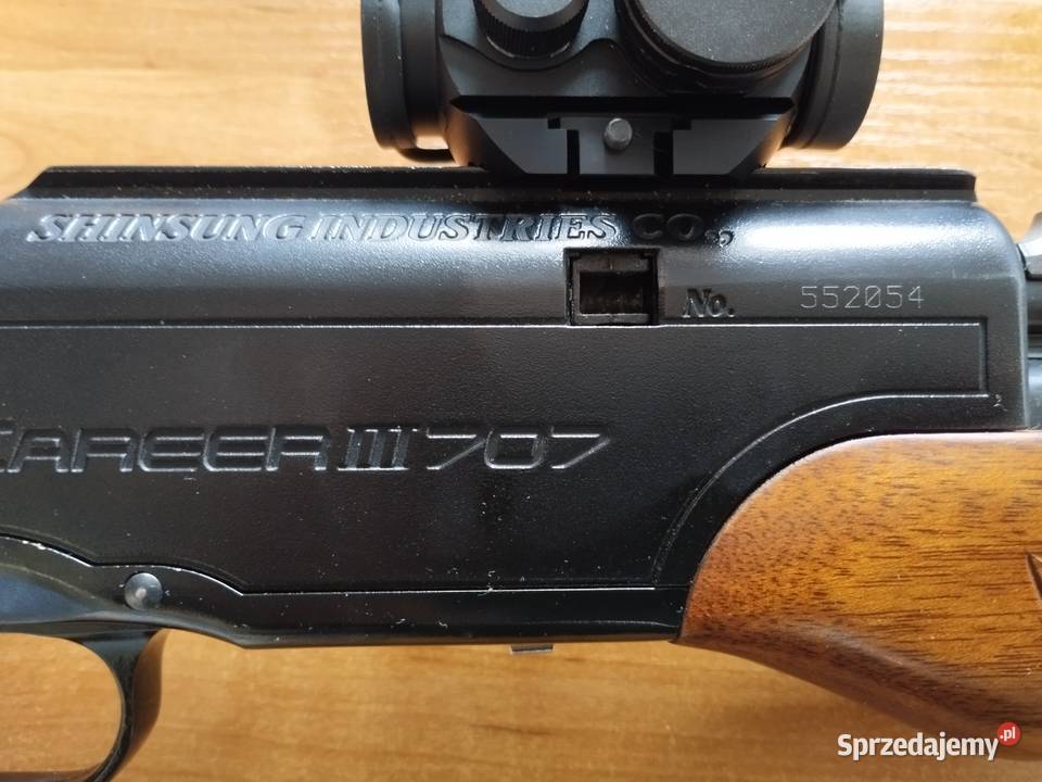 Karabinek pneumatyczny Carrer III 707 lubelskie Lublin