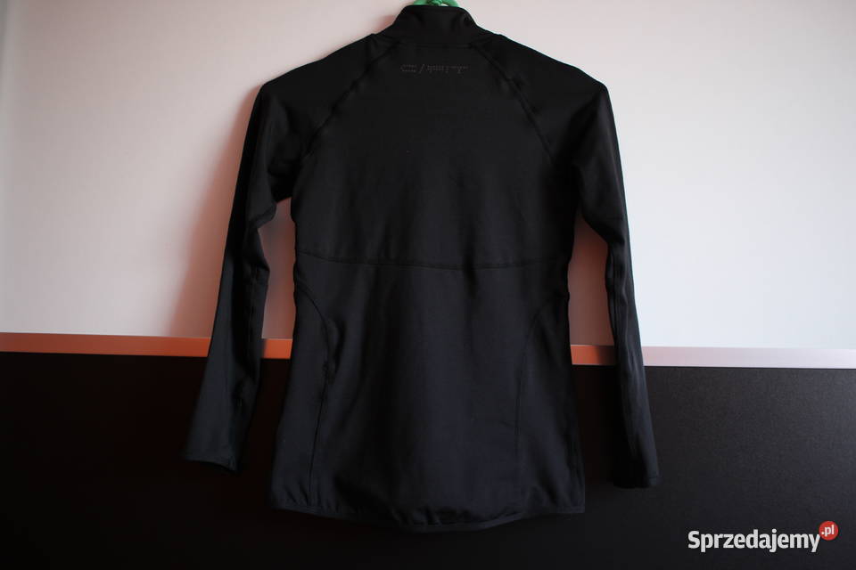 Bluzka sport Cubus czarna 134 140 Bluzy Toruń