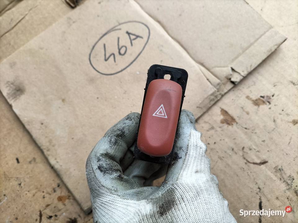 OPEL AGILA A WŁĄCZNIK ŚWIATEŁ AWARYJNYCH Wyposażenie wnętrza lubelskie Kamień-Kolonia