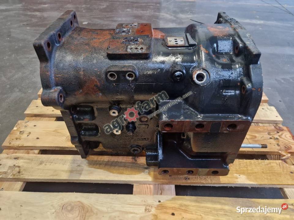 Obudowa skrzyni biegów Case Luxxum 120 110 100