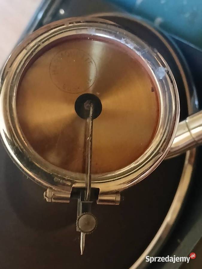 Gramofon z lat 20XX wieku sprzedam