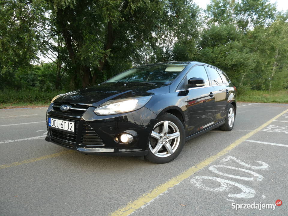Ford Focus 16 EcoBoost StartStoppSystem Titanium Rok produkcji 2011 Praszka sprzedam