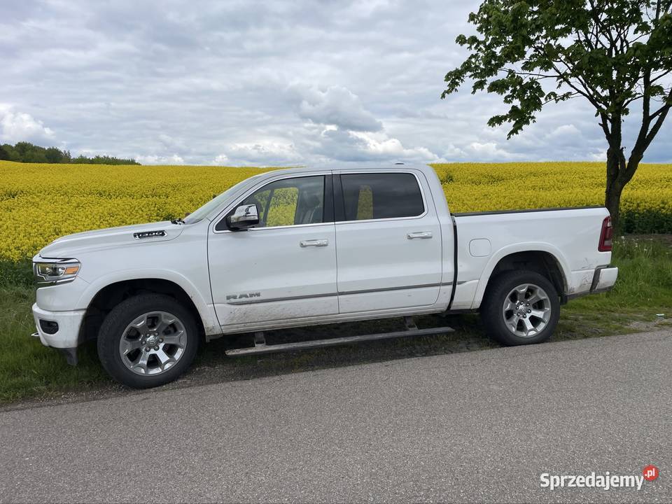 Ram 1500 limited ful wersja dodatki Dywity