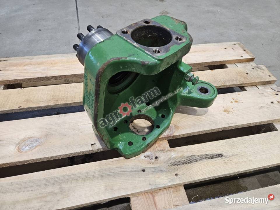Zwrotnica LH John Deere 6155M 6135M 6135R 6140M Byków