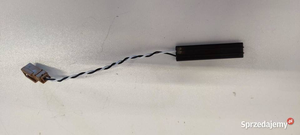 SUZUKI SX4 SCROSS ANTENA 3717561M00 sprzedam