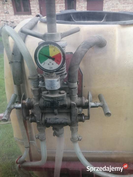Opryskiwacz 400 l Rossosz
