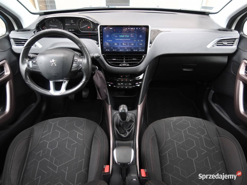 Peugeot 2008 12 PureTech Katowice