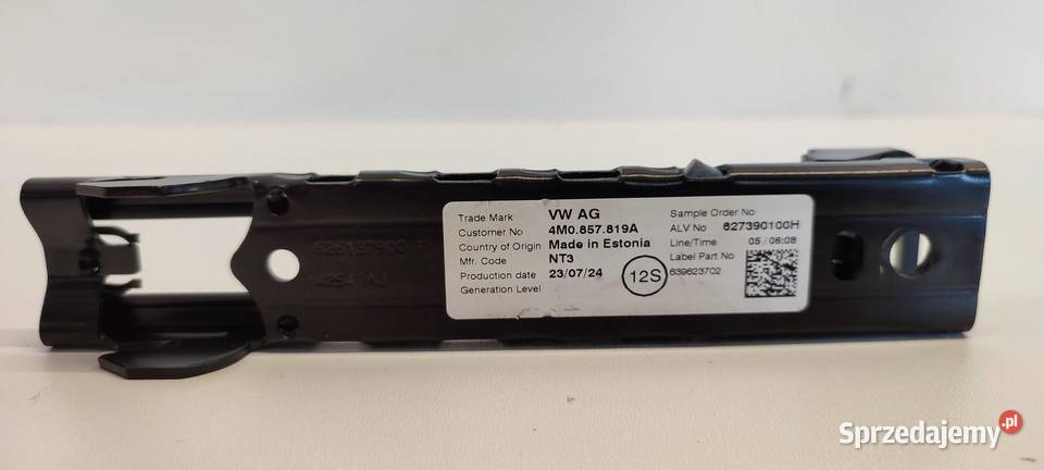 VW TIGUAN ALLSPACE REGULACJA PASA BEZPIECZEŃSTWA Pasy bezpieczeństwa