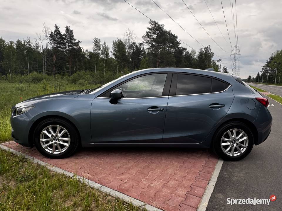 Mazda 3 20 benzyna 2014 120 bezwypadkowy salon Rok produkcji 2014 Ostrowiec Świętokrzyski sprzedam