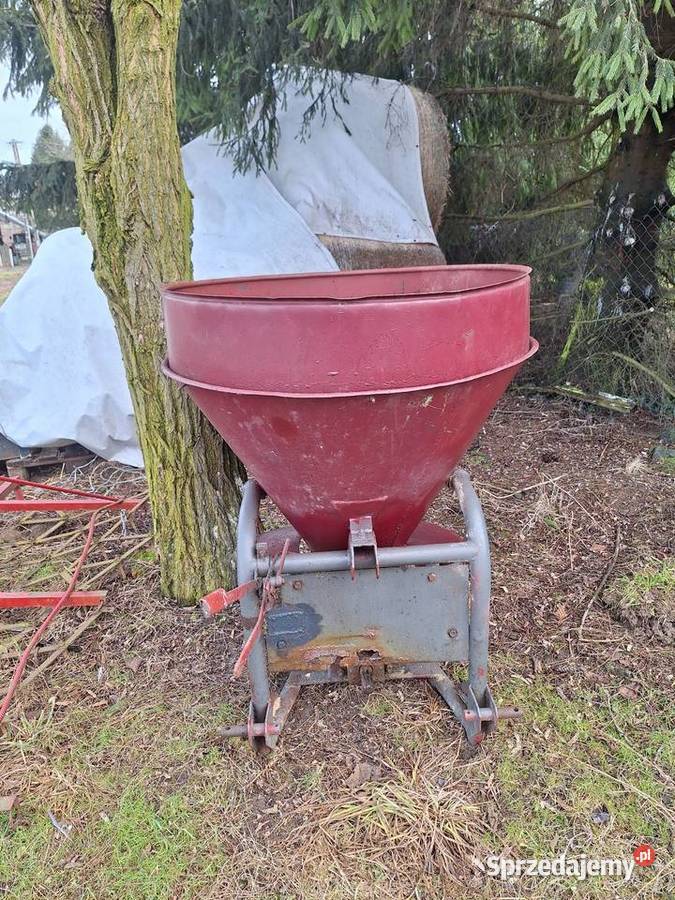 Rozsiewacz nawozów lejek bąk Przeciszów