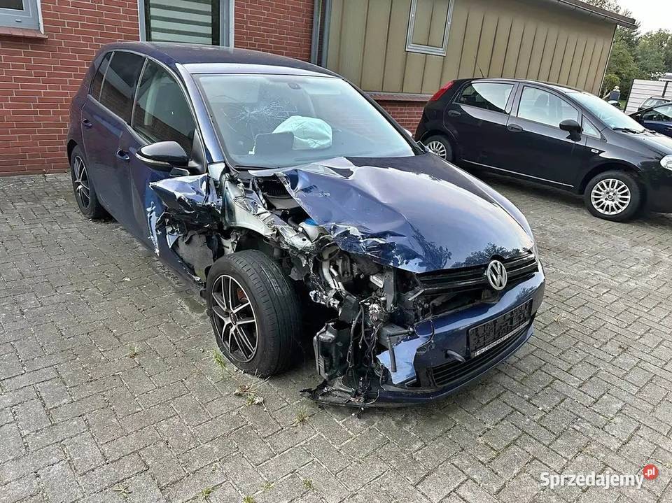VW Golf 12TSI MATCH Golf Starogard Gdański