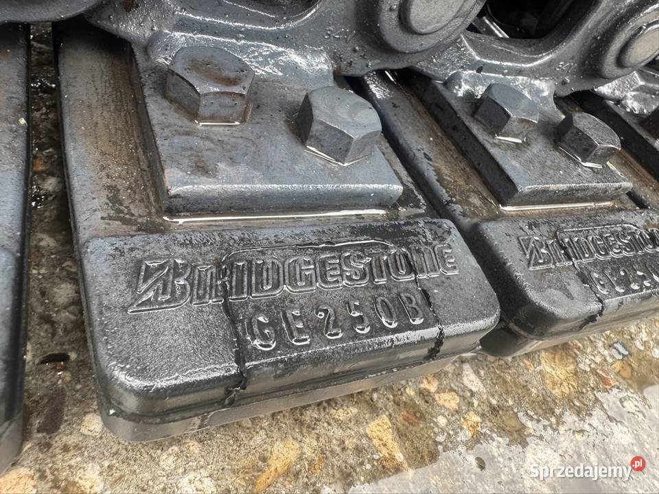 Gąsienica z gumowymi klepkami do mini koparki Chojnów