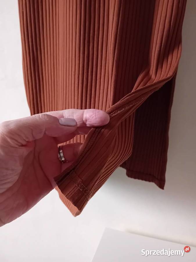 Sukienka brazowa prazkowana Warszawa