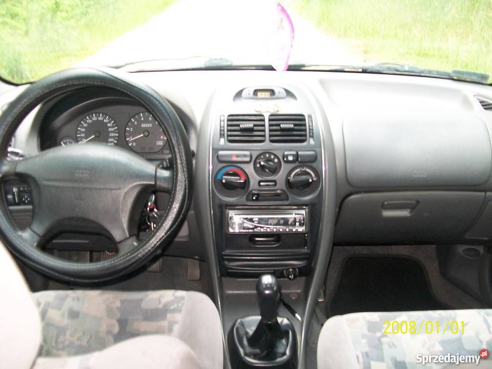 Mitsubishi Carizma wielkopolskie Wieleń