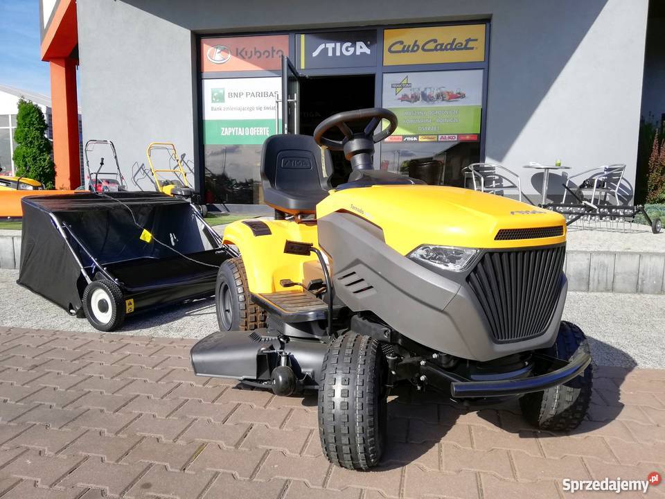 Najtańszy nowy traktor kosiarka z zamiatarką Kobiele Wielkie