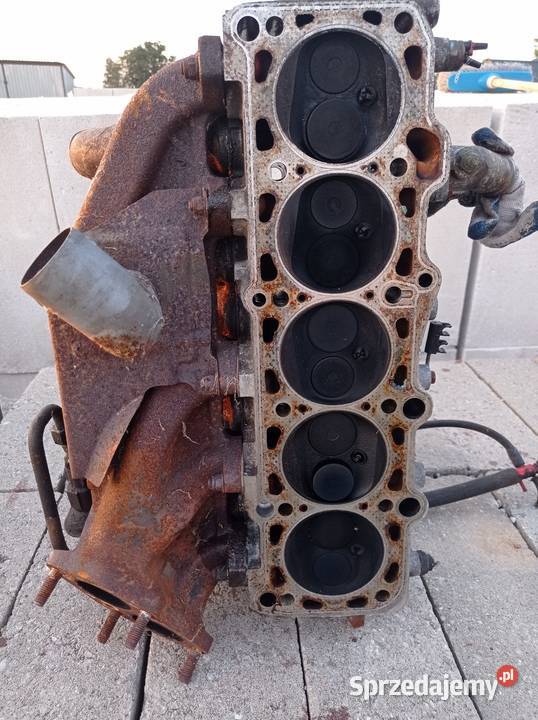 Audi 100 c3 kompletna glowica 20 kujawsko-pomorskie Brudnowo